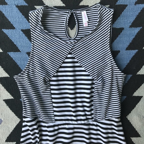 Xhilaration - black and white stripped dress - Picture 2 of 5